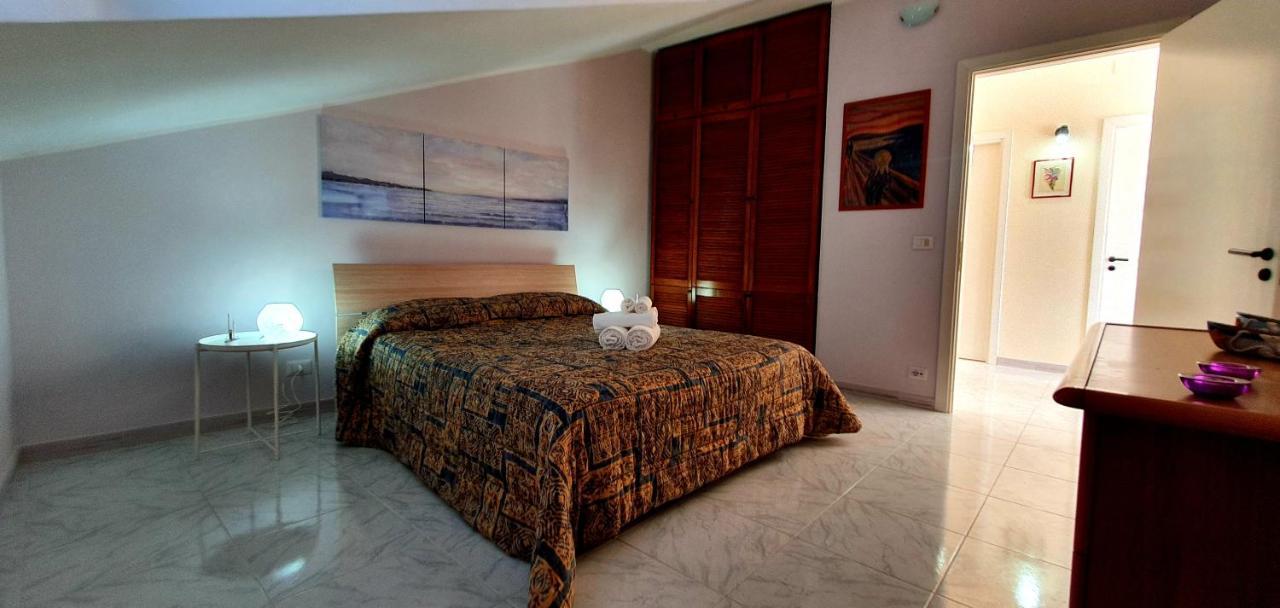 Chicca House Apartment Syracuse Exterior photo